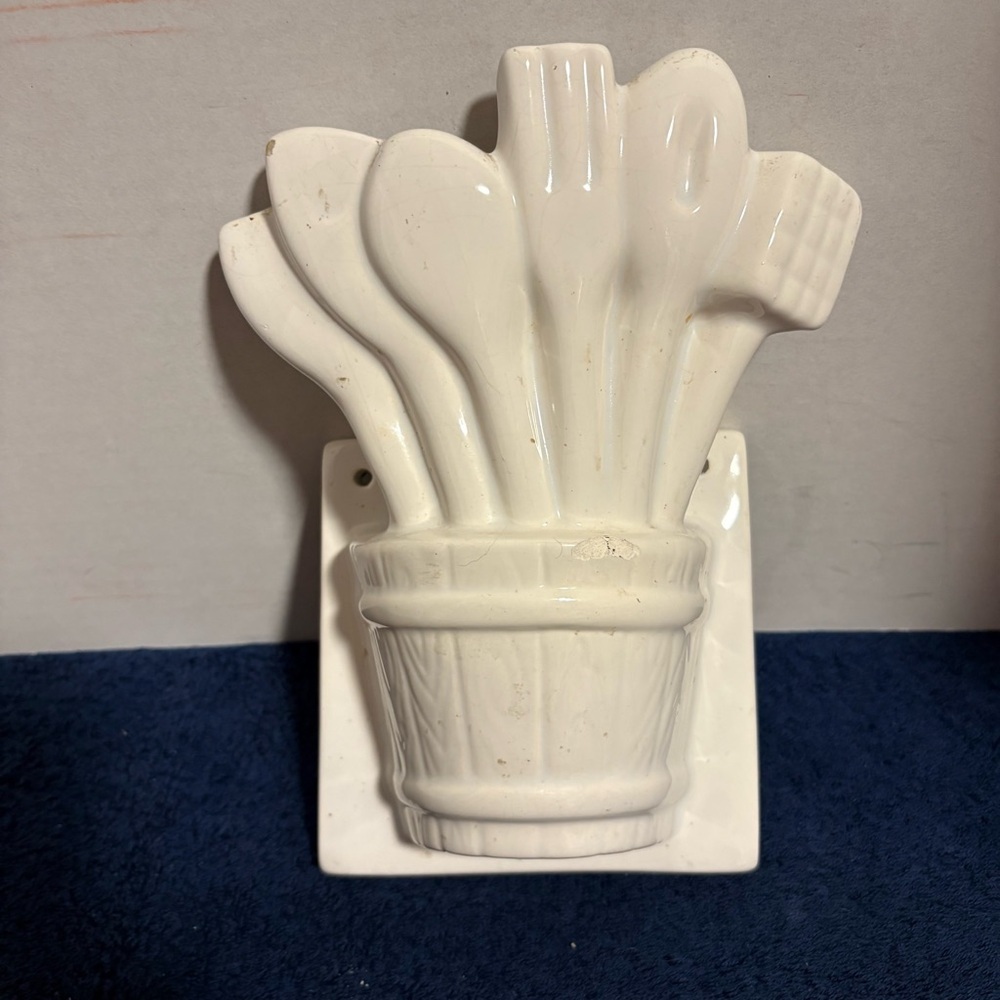 Vintage MCM 9” White Ceramic Wall Hanging - Kitchen Utensils - Retro Decor Art